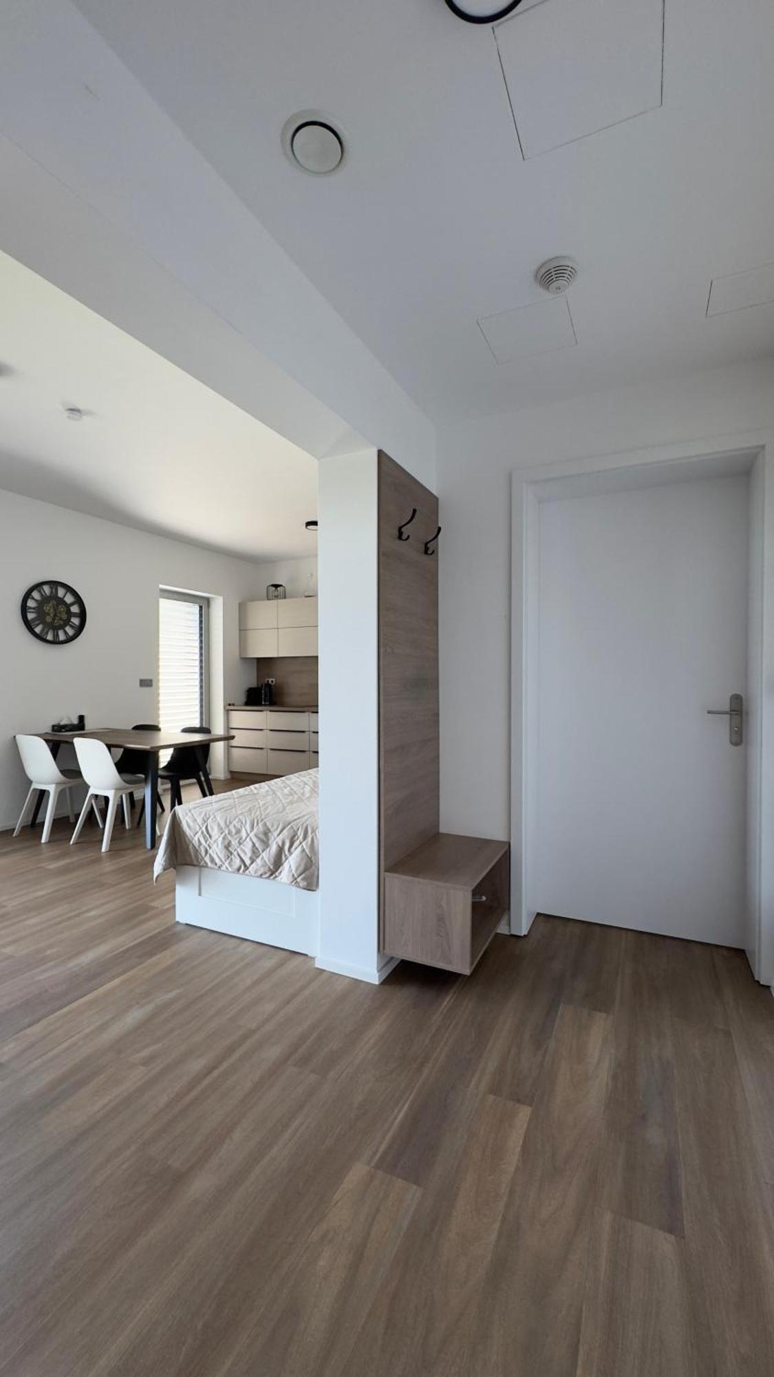 Muslovske Vinohrady Apartment *